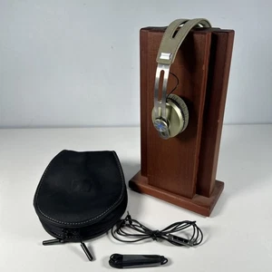 Auriculares On-Ear Sennheiser Momentum - Gamuza Verde con Estuche, Cables - Imagen 1 de 14