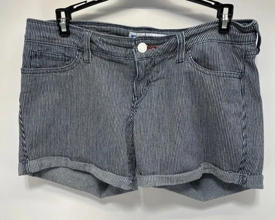 Pantalones Cortos Levi's Denim Azul Rayas Conductor 5 Bolsillos Cierre de Cremallera Puño Enrollado 7/28 Foto 1 de 4