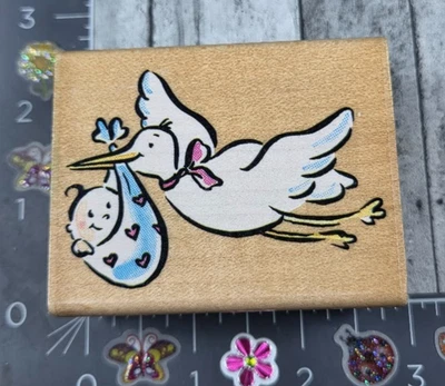 Estampida de goma cigüeña con bebé A2268E sello de goma madera #R74 Foto 1 de 3