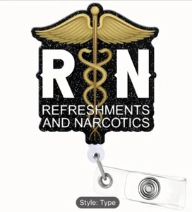 Nurse Id retractable badge holder 🏥 RN🏥 - Picture 1 of 5