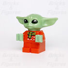 LEGO® Star Wars Grogu Minifigure Baby Yoda Red Christmas Top Mandalorian 75307
