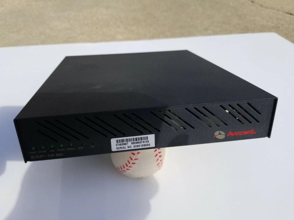 Avocent ESP-16 Mi 16 PORT 10/100 Serial Hub - Image 1 of 3