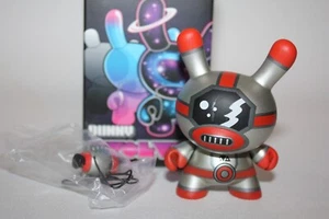KIDROBOT DUNNY 2013 EVOLUCIONADO FRANK KOZIK ROJO ASTRONAUTA DISEÑADOR JUGUETE DE ARTE - Imagen 1 de 1