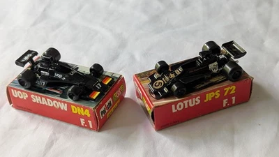 Modelli Polistil Club 33 Formula 1 scala 1:55 UOP Shadow DN4 e Lotus JPS 72 in scatola - Immagine 1 di 4