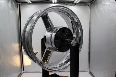 Llanta trasera Suzuki GSX1300R Hayabusa 2004 *derecha* Foto 1 de 4