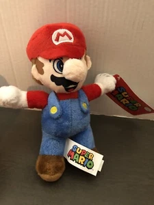 Super Mario Bros Mario 7 Zoll Plüschpuppe Stofftier 2020 Nintendo NEU - Good Stuff - Bild 1 von 4
