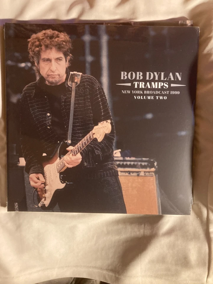 BOB DYLAN TRAMPS NEW YORK BROADCAST VOL 2,  2 x LP, NEW - Image 1 of 1