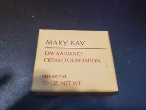 Mary Kay Day Radiance Creme Foundation tiefe Bronze 0123, 0,5 FL.OZ neu alter Stk - Bild 1 von 4
