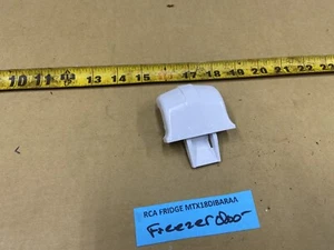 RCA MTX18DIBARAA Freezer Door Shelf Bar End Cap - Picture 1 of 12