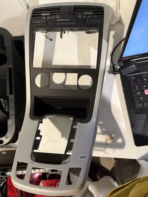 Pontiac Torrent 2007-2009 tablero central radio climatizador bisel con ventilación de aire OEM Foto 1 de 4