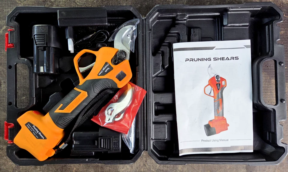 Forbice potatura a batteria - Immagine 1 di 1