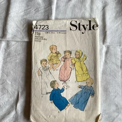 1970s Vintage Sewing Pattern Childrens Baby Grow Sleeping Bag Christening Gown - Image 1 of 4