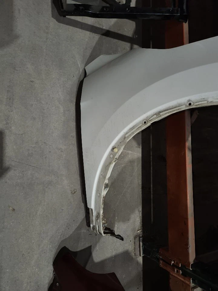 Used Front Right Fender fits: 2017 Nissan Rogue sport Front Right Grade A - Image 1 of 4