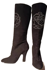 Betsey Johnson Knee High VOYAGE Black Suede Boot With Rhinestone Rose - Picture 1 of 8