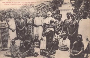 Gabon - Soeur Saint-Charles et ses clients - Ed. Les Soeurs Bleues de Castres au - Picture 1 of 2