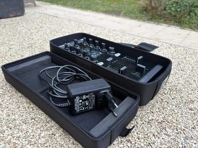 Native Instruments Traktor Kontrol Z1 DJ Mischpult/Controller - Bild 1 von 4