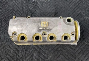92-95 Honda Civic D16z6 Valve Cover - Picture 1 of 8