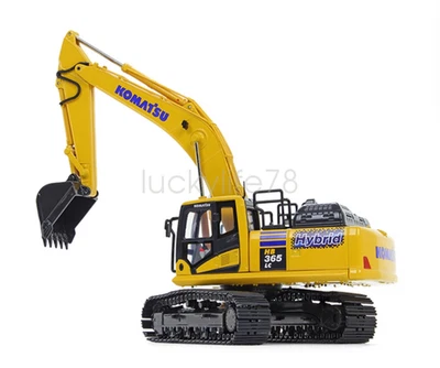 1:50 First Gear KOMATSU HB365LC-3 Hybrid Excavator Machine Diecast Model - Image 1 of 4
