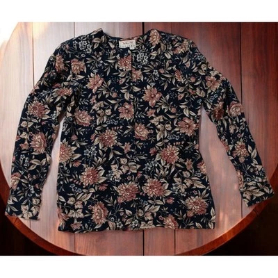 TALBOTS VINTAGE 90s Floral Blouse Top SM Boho Cottage Green Pink Flowers Petals - Image 1 of 4