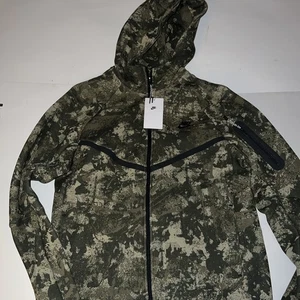Nike Tech Fleece Windrunner Cremallera Completa Sudadera con Capucha Verde Camuflaje HV5055-276 Para hombres L NUEVO - Imagen 1 de 6