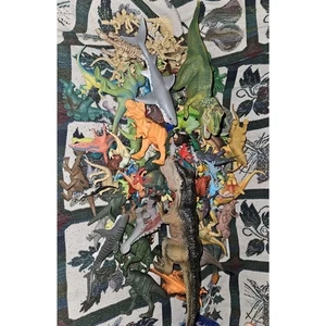 Lote de 120+ figuras de dinosaurios de colección todos los tamaños S1 - Imagen 1 de 8