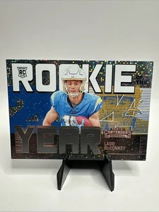 2024 Contenders - "Rookie Of The Year" #20 Ladd McConkey (RC) - Bild 1 von 2
