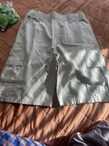 New - Boys Short Pant Size 16 from Children’s Place - Sandwash Color - Picture 1 of 2