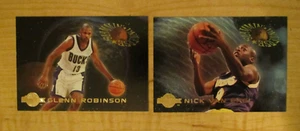 1994-95 Skybox Premium Basketball Slammin' Universe Lot of 2 - Picture 1 of 2