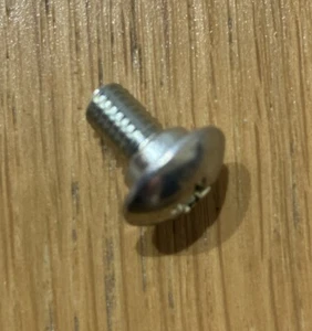 Genuine Honda CBR125 Fairing Mounting Screw - 2004-16 - 90115-KPP-900 - Picture 1 of 3