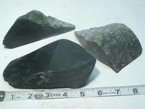 3 LIZARD SERPENTINE Chunks Rough 2.2 Pounds Grams Lapidary Kilo - Picture 1 of 2