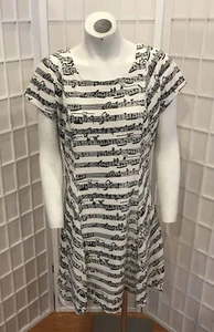 Maison Jules Musical Notes Flared L Dress Black & White Cap Sleeve Lined Novelty - Picture 1 of 12