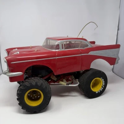Monster Truck eléctrico de radiocontrol Kyosho 1/10 1957 carrocería Chevy Bel Air sin probar Foto 1 de 4