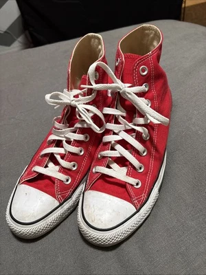 Camiseta alta Converse Chuck Taylor All Star roja para hombre talla 9 Foto 1 de 4