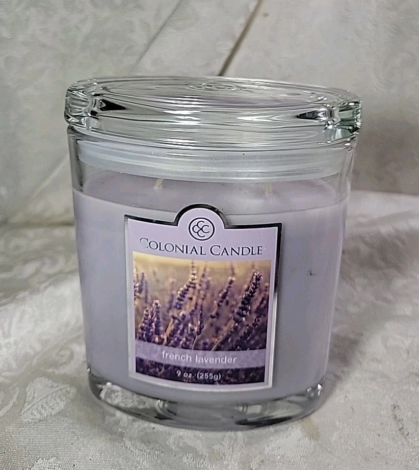 Vela colonial lavanda francesa 9 OZ vela ovalada de 2 mechas - sin quemar Foto 1 de 4