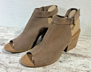 Toms Grenada Chunky Heel Shoes perforated suede size 11 strappy - Picture 1 of 8