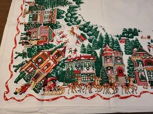 Wilton Court Christmas Village tablecloth 80x60 - Brazil - 100% Cotton - Picture 1 of 10