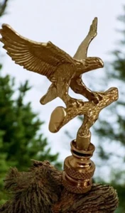 BN EAGLE ON BRANCH LAMP SHADE FINIAL ANTIQUE BRASS - Picture 1 of 2
