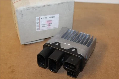 7H0919506 Rad Fan Control Unit VW Transporter T5 03-10 New genuine VW part - Image 1 of 4