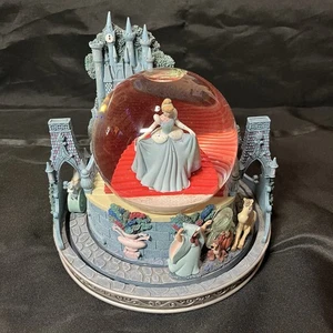 Globo de Nieve Disney Cenicienta Musical “MIDNIGHT MAGIC” RARO - Imagen 1 de 15