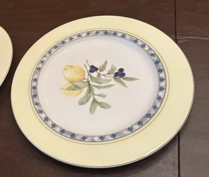 "Platos de cena Royal Doulton Carmina 11"" - con un diseño de limón con borde amarillo - uno" - Imagen 1 de 7