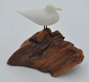 Vintage 1977 handmade John Perry Sculpture Statue Bird On Burl Wood - Picture 1 of 9