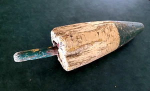 A Vintage Wooden Lobster Trap Buoy  From Maine - Picture 1 of 6