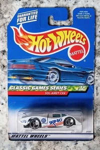 Sol-Aire CX4 Hot Wheels 1998 Mattel Classic Games Series #983 - Picture 1 of 1