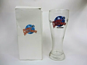 Vaso de cerveza Planet Hollywood Baltimore 16 onzas 8,5" nuevo en caja  - Imagen 1 de 3