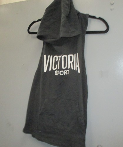 UNDERCOVER Felpa sportiva Victoria's secret taglia M colore nero felpa con cappuccio senza maniche