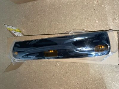 2015-2020 SILVERADO SIERRA 2500HD CENTER ROOF MARKER LIGHT LAMP NEW GM  23463750 - Image 1 of 4