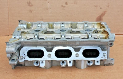 Motor OEM lado derecho culata derecha para Hyundai Santa Fe 2013-2018 3,3 L G6DH Foto 1 de 4