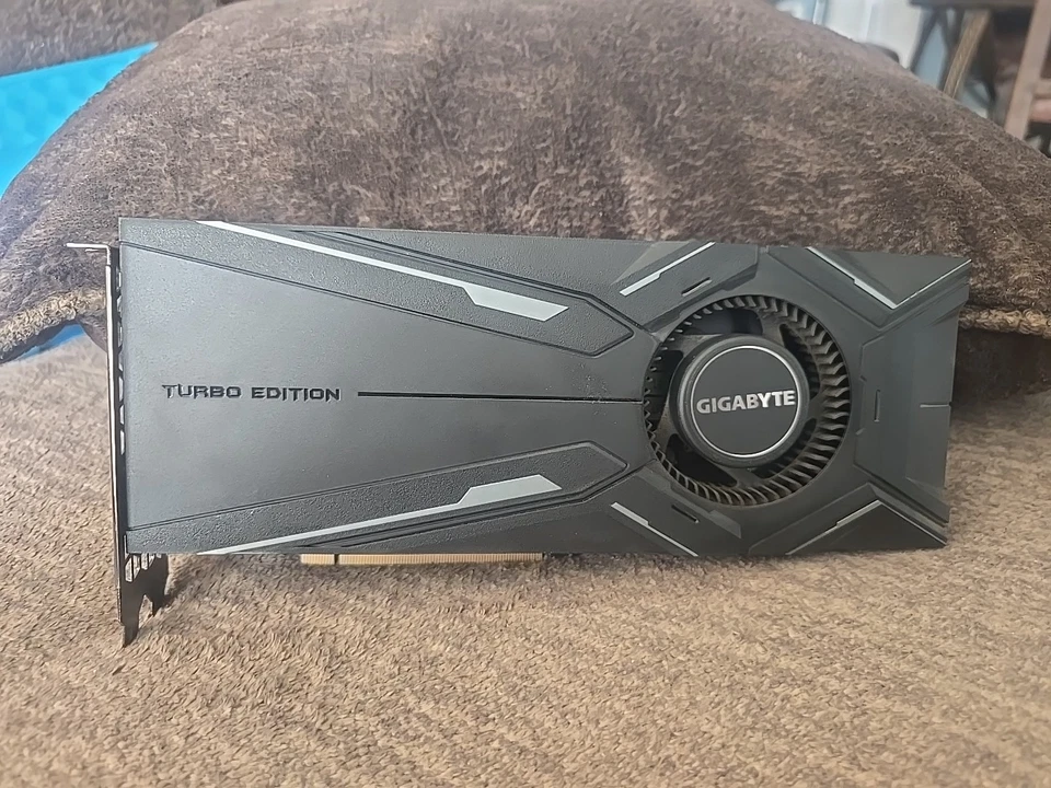 GIGABYTE NVIDIA GeForce RTX 2080 Ti 11GB GDDR6 Turbo Edition - Image 1 of 4