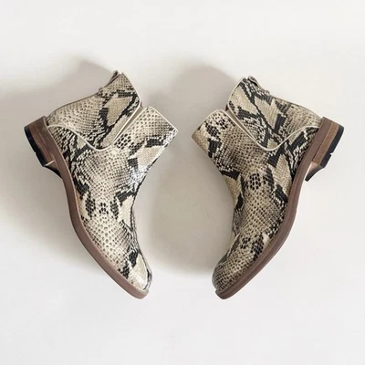 Nova bota de tornozelo Franco Sarto Marcus cobra EUA 9 couro clássico minimalista - Imagem 1 de 4