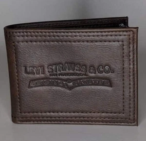Cartera Levi's RFID Protección contra Robo de Identidad Tríptico 31LP220028 - Marrón - Imagen 1 de 2